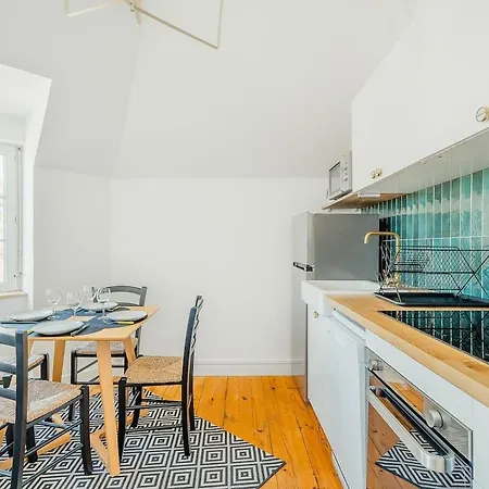 Apartman Superbe T2 Lumineux Refait A Neuf